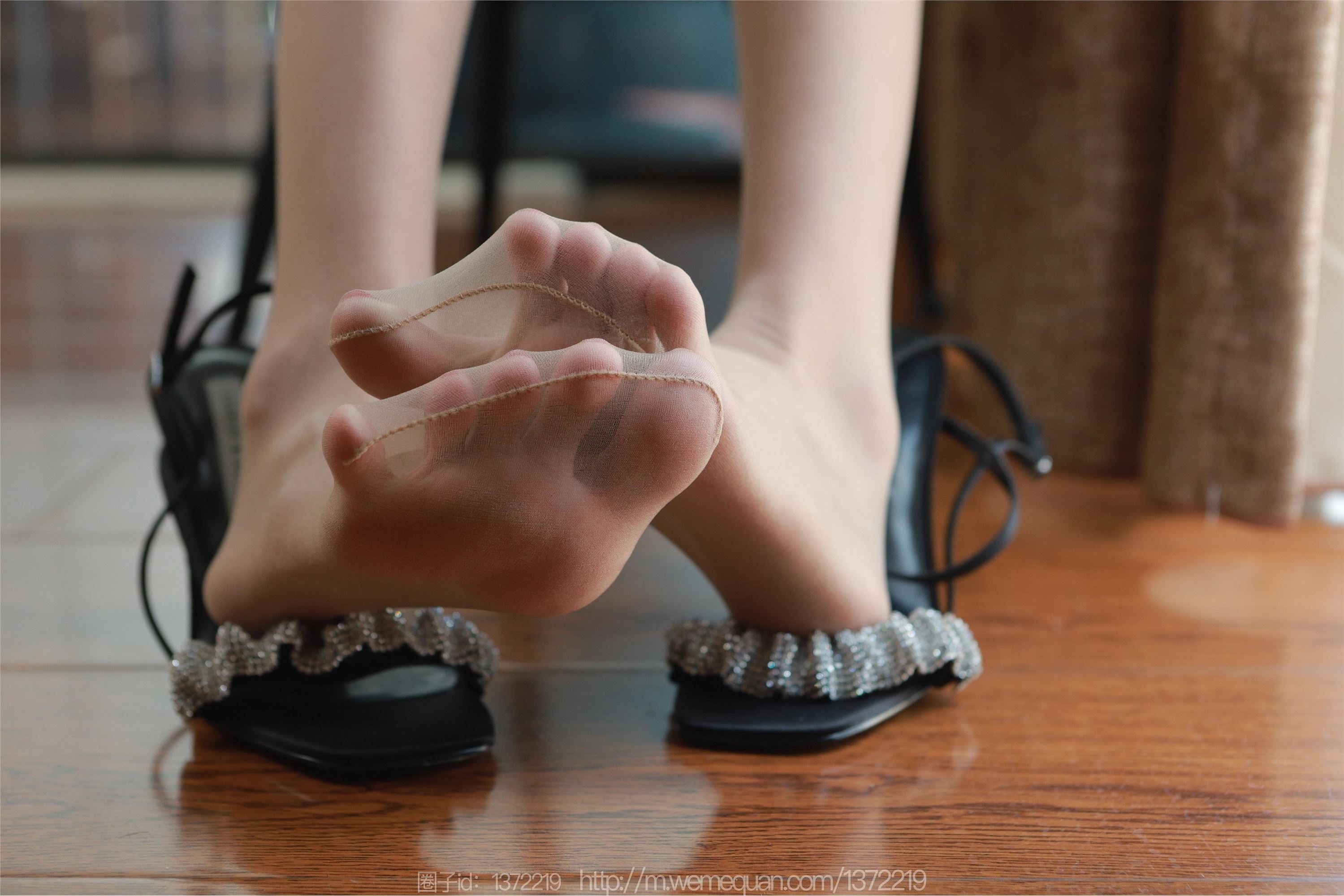 IESS异思趣向  2023.08.21 丝享家 1512 团团《高叉人生》